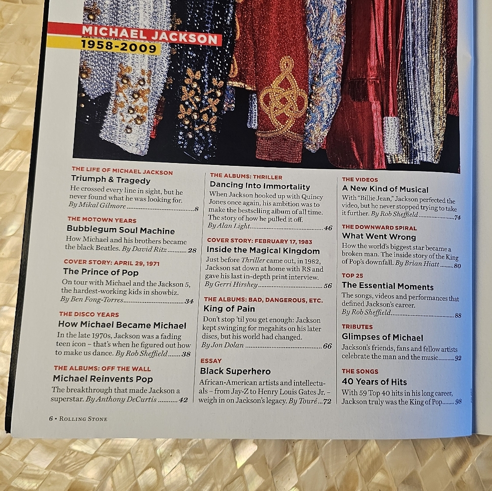 [Rolling Stone] Michael Jackson Special Commemorative Issue 2009 - Picture 4 of 6
